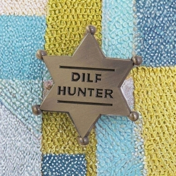 Modcloth Funny Retro Sherrif Hunter Pin Brooch